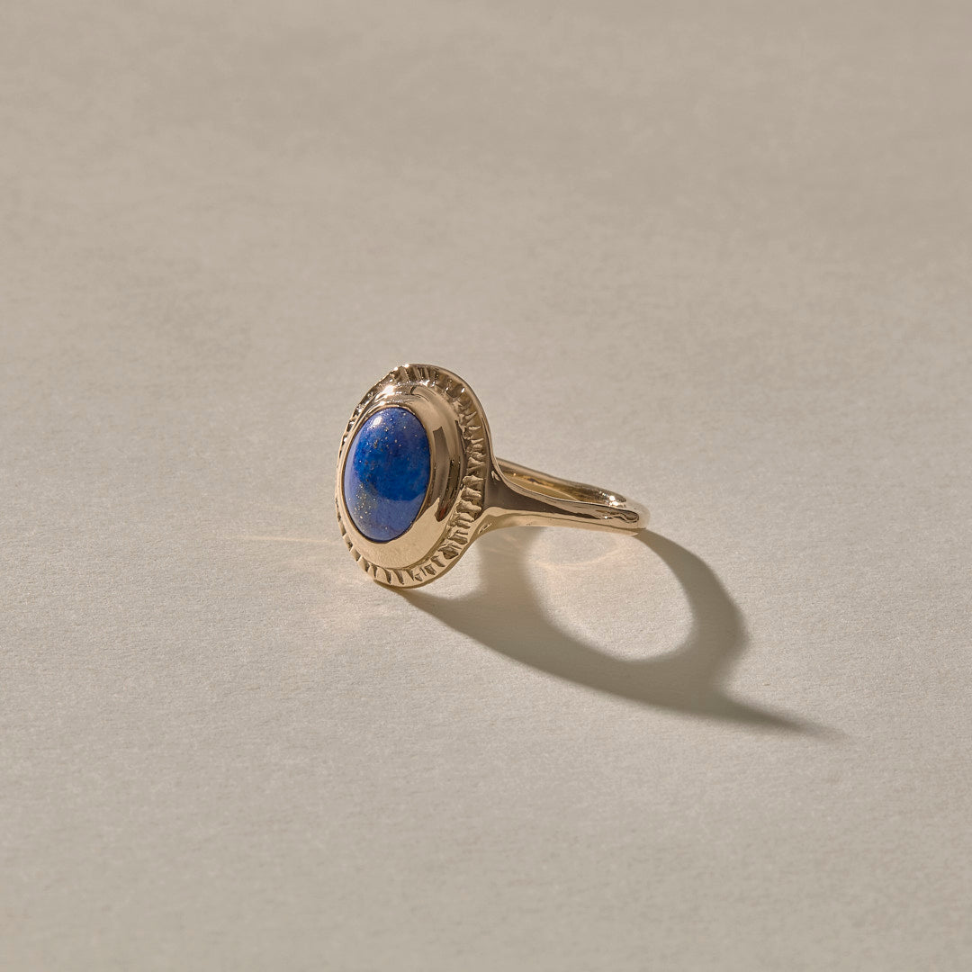 Cleo Lapis Amulet Ring | Gold