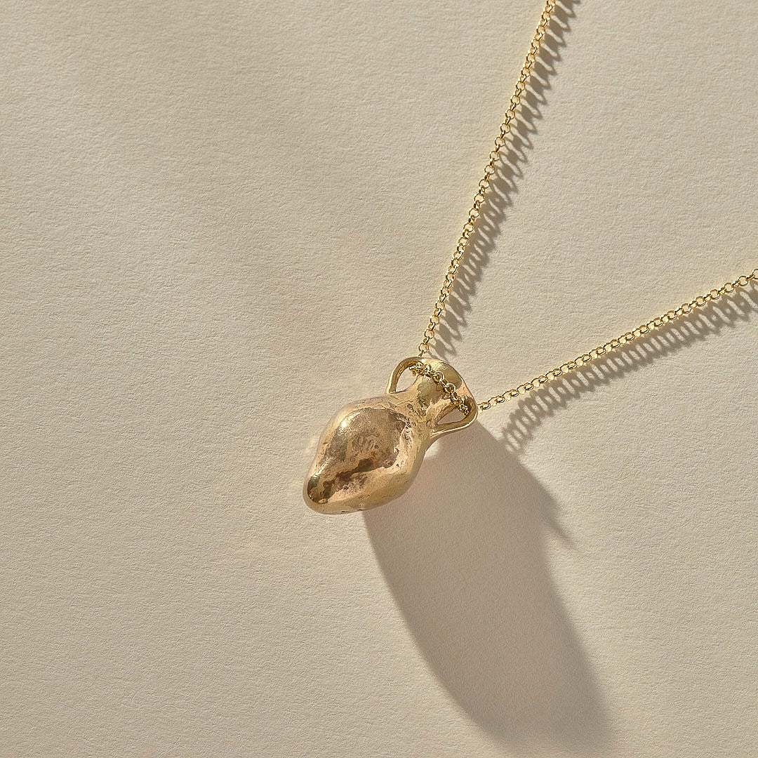 Amphora Necklace | Gold