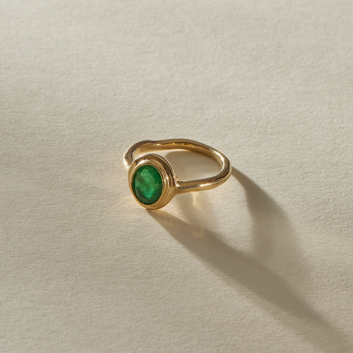 Luz de la Tierra Emerald Ring | OOAK