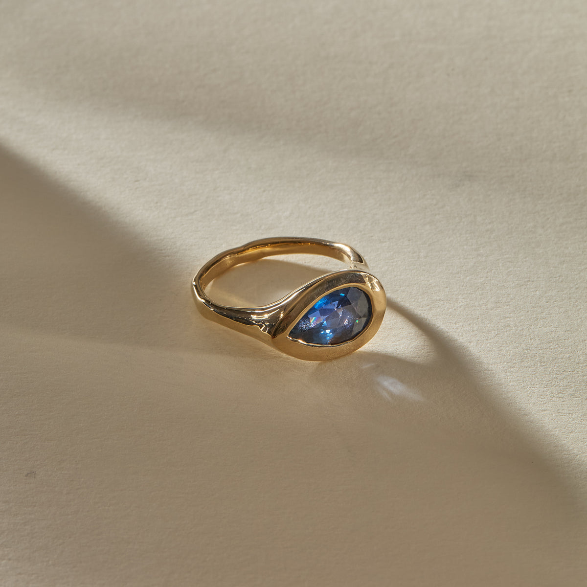 Umba Sapphire Signet Ring | OOAK