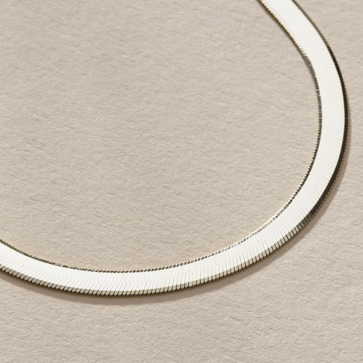 Fehu 2.7mm Herringbone Necklace | Silver