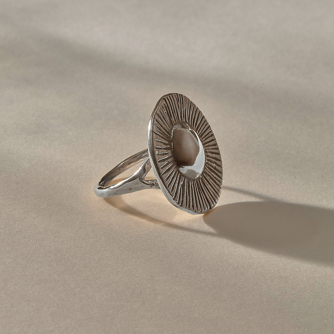 Heart of the Sun Ring | Silver