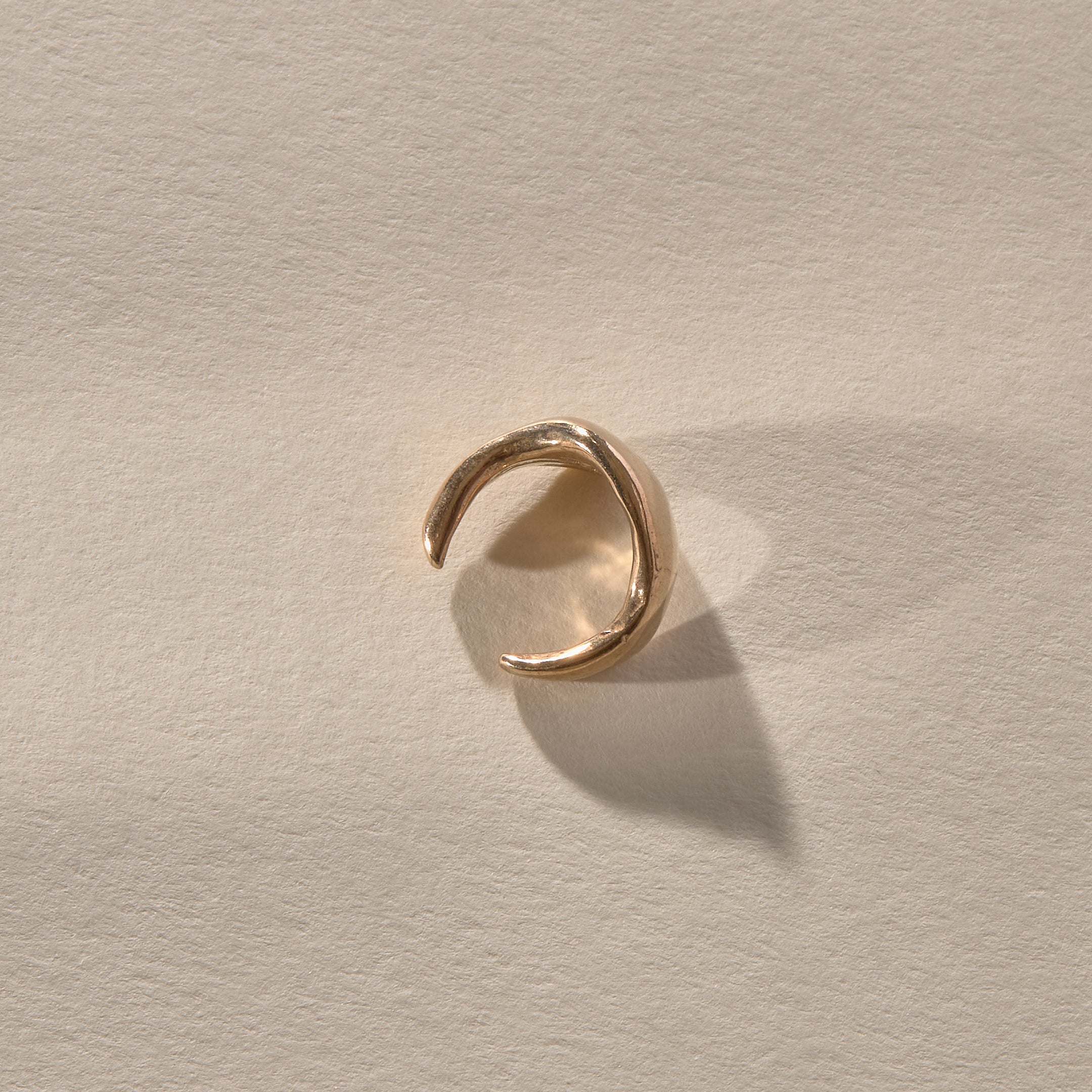 Inanna Ear Cuff | Bronze