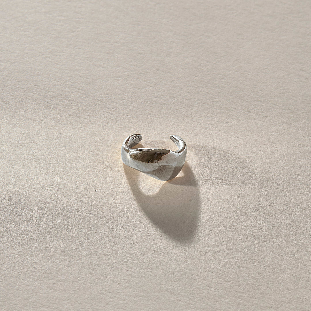 Inanna Ear Cuff | Silver