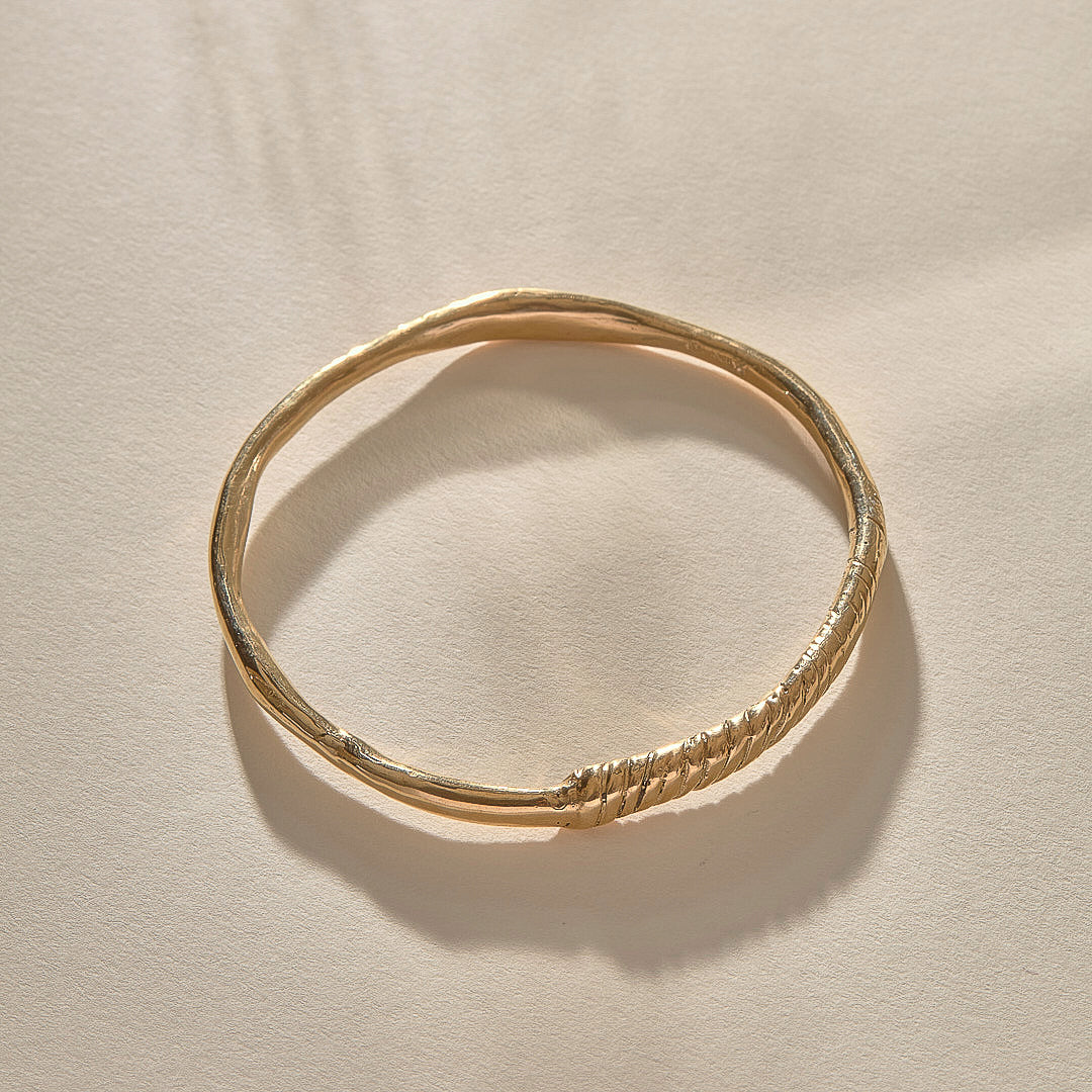 Magi Bangle | Gold