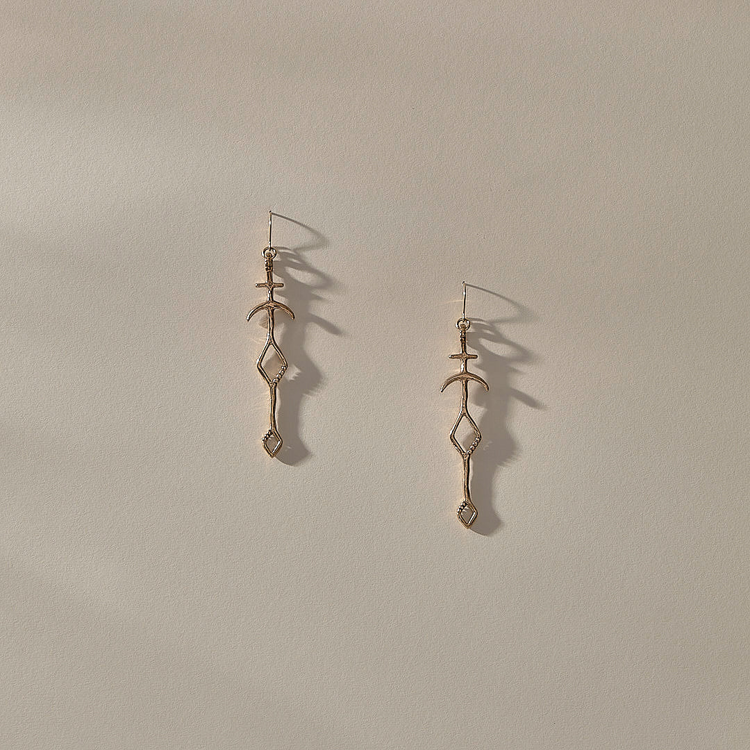 Panah Amulet Earrings | Bronze