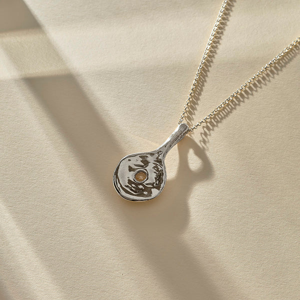 The Silver Reflections Pendulum Necklace