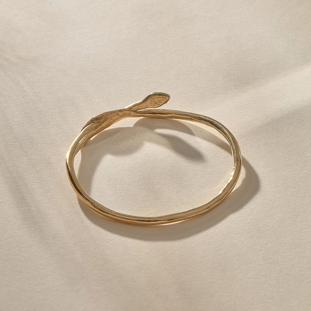 Serpent Bangle | Gold