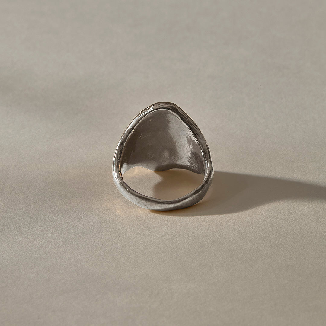 Heritage Signet Ring | Silver